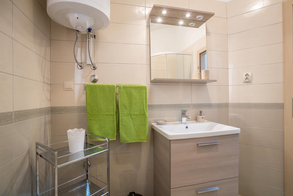 רוגוזניצה Apartments Oleandar חדר תמונה