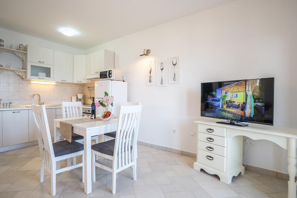 רוגוזניצה Apartments Oleandar חדר תמונה